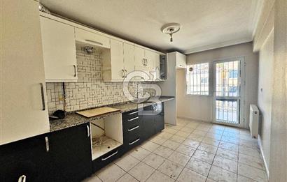 KARABAĞLAR MALİYECİLER'DE ASANSÖRLÜ BİNADA SATILIK 3+1 DAİRE