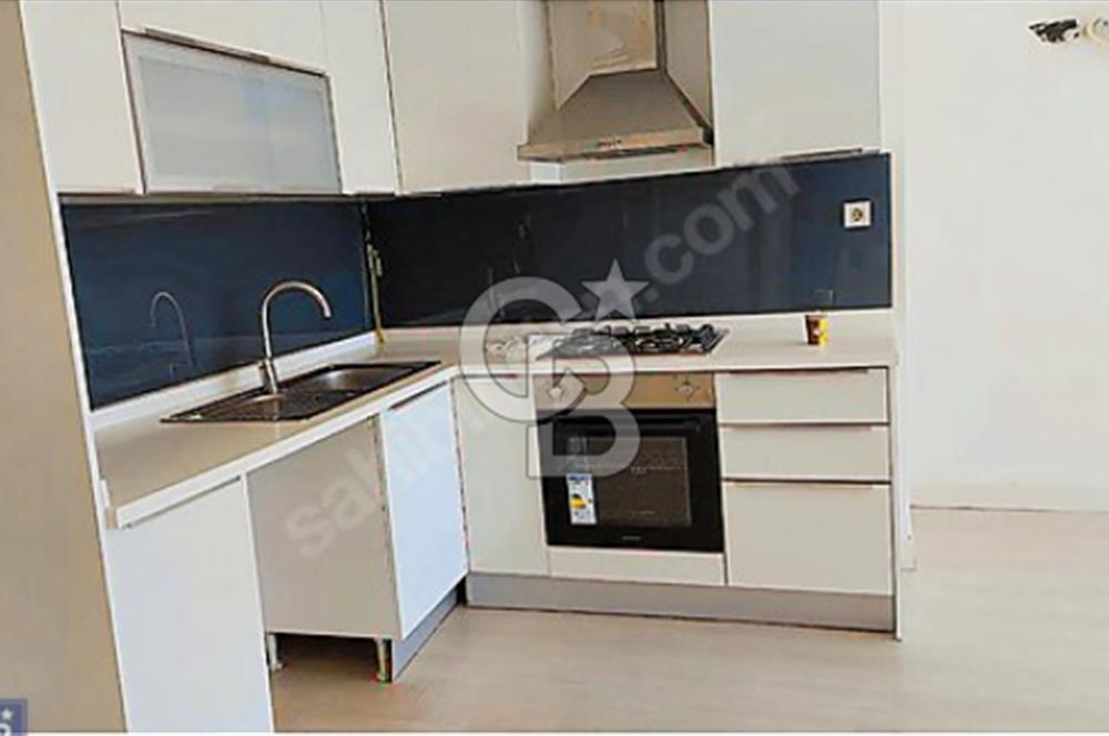 ŞERİFALİ TATLISUDA HAVUZLU GÜVENLİKLİ SİTEDE 2+1 SATILIK DAİRE