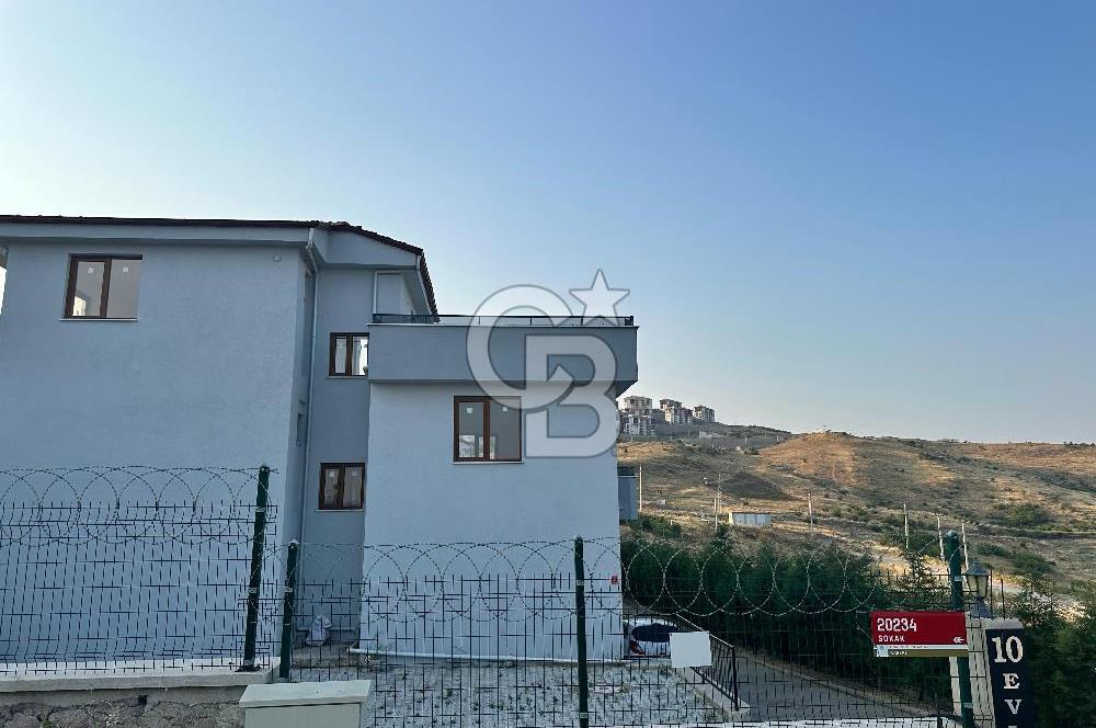 BALIKESİR KARESİ KUVA-İ MİLLİYE MAHALLESİ'NDE 5+2 SATILIK VİLLA