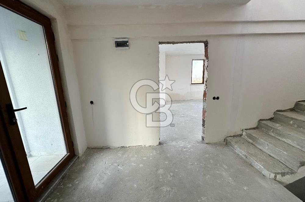 BALIKESİR KARESİ KUVA-İ MİLLİYE MAHALLESİ'NDE 5+2 SATILIK VİLLA