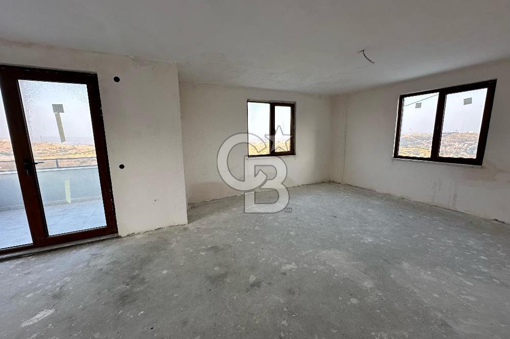 BALIKESİR KARESİ KUVA-İ MİLLİYE MAHALLESİ'NDE 5+2 SATILIK VİLLA