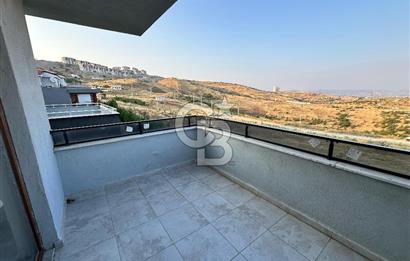 BALIKESİR KARESİ KUVA-İ MİLLİYE MAHALLESİ'NDE 5+2 SATILIK VİLLA