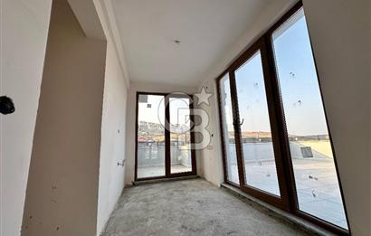 BALIKESİR KARESİ KUVA-İ MİLLİYE MAHALLESİ'NDE 5+2 SATILIK VİLLA