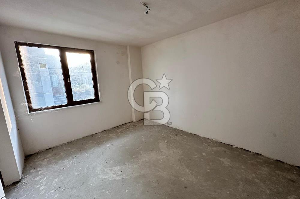 BALIKESİR KARESİ KUVA-İ MİLLİYE MAHALLESİ'NDE 5+2 SATILIK VİLLA