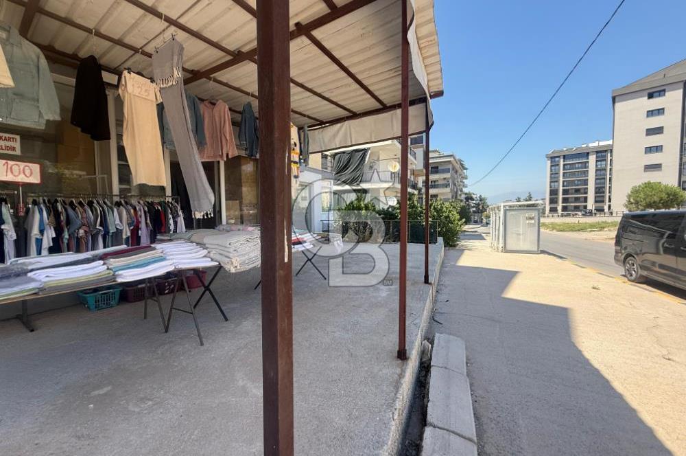 KOYUNDEREDE CADDE ÜSTÜ SATILIK DÜKKAN 
