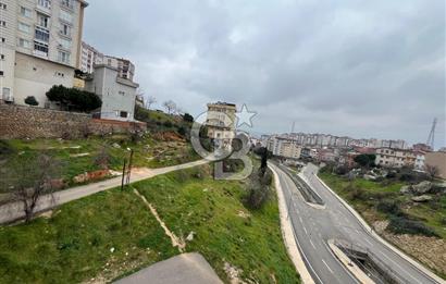 Pendik Sülüntepe'de Ebeveyn Banyolu, Geniş Satılık 2+1 Daire