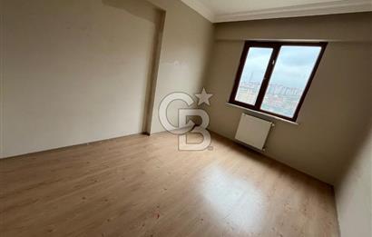 Pendik Sülüntepe'de Ebeveyn Banyolu, Geniş Satılık 2+1 Daire