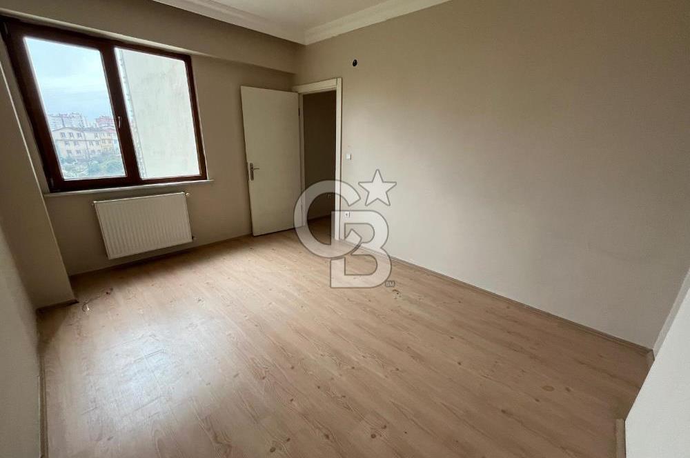 Pendik Sülüntepe'de Ebeveyn Banyolu, Geniş Satılık 2+1 Daire