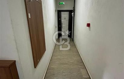 Pendik Sülüntepe'de Ebeveyn Banyolu, Geniş Satılık 2+1 Daire