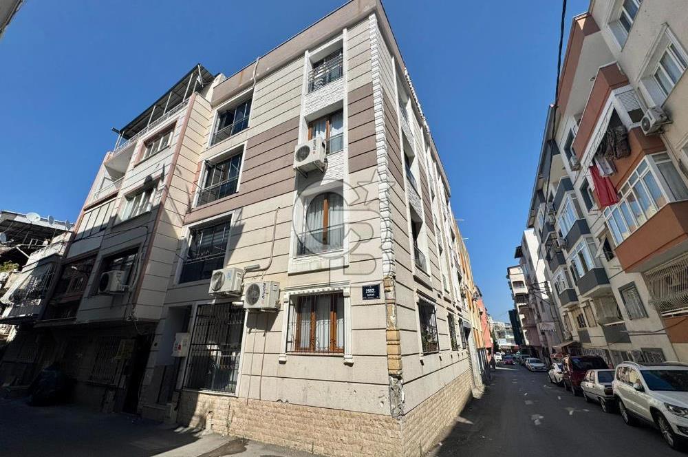 İzmir Bozyaka Bahar Mahallesinde Satılık Bakımlı Daire