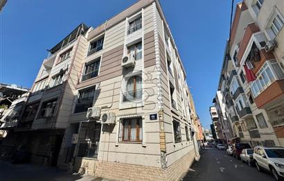 İzmir Bozyaka Bahar Mahallesinde Satılık Bakımlı Daire