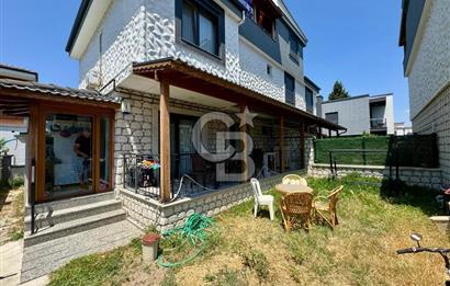 Hıdırlık Çarşı Merkezinde 4+1 İkiz Ferah Villa