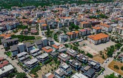 Hıdırlık Çarşı Merkezinde 4+1 İkiz Ferah Villa