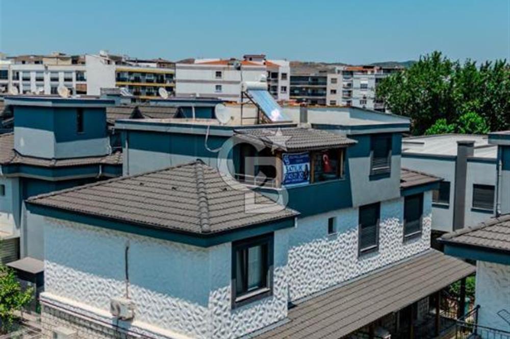 Hıdırlık Çarşı Merkezinde 4+1 İkiz Ferah Villa