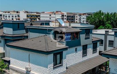 Hıdırlık Çarşı Merkezinde 4+1 İkiz Ferah Villa