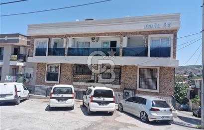 İzmir Buca Dumlupınar'da Satılık Kiracılı 2+1 83m² Daire CB PH