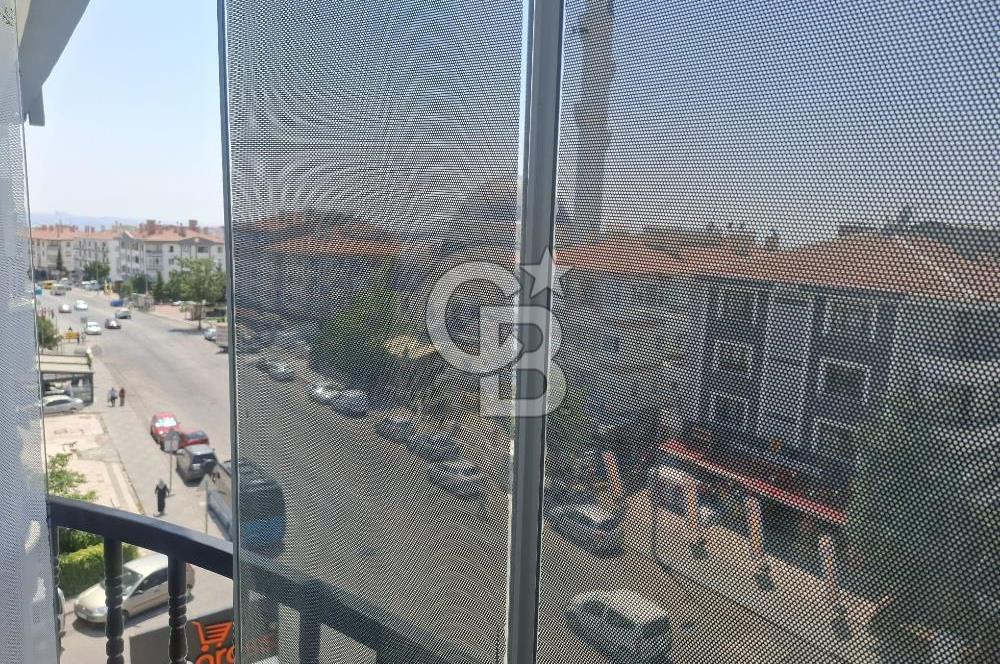 KEÇİÖREN ATAPARKTA SATILIK FERAH 3+1 DAİRE