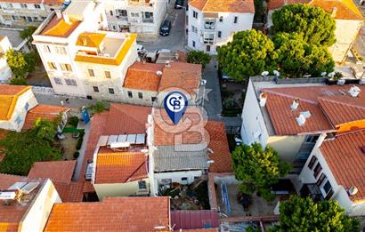 Eski Foça İsmetpaşa Mah. 2 Adet Satılık Taş Ev