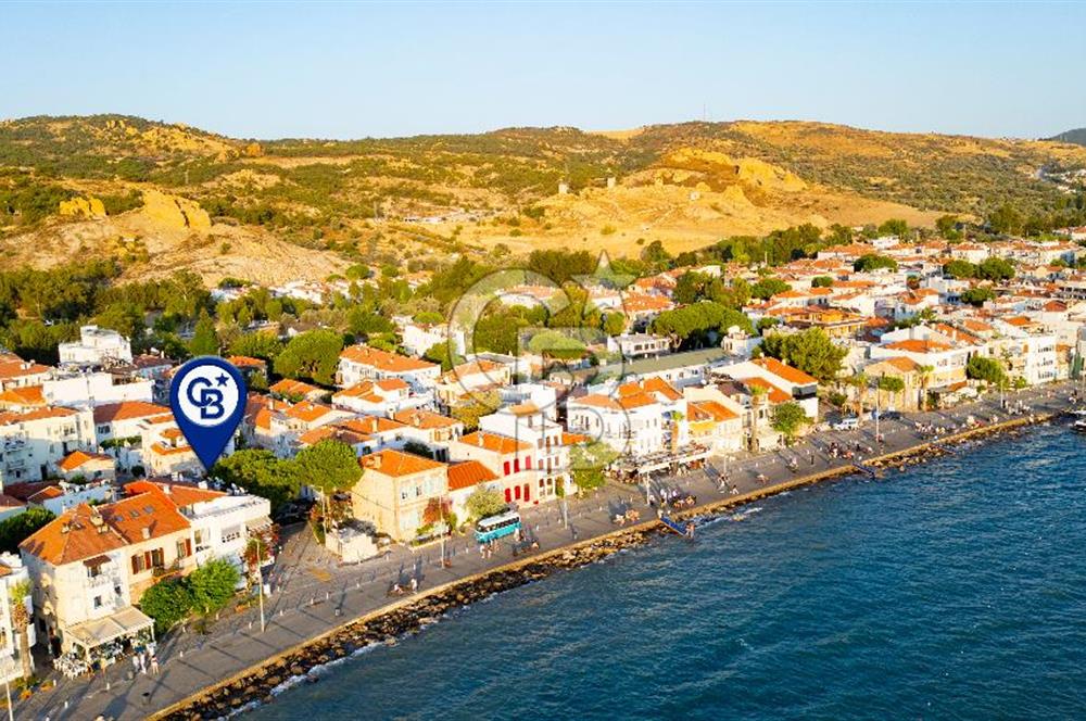 Eski Foça İsmetpaşa Mah. 2 Adet Satılık Taş Ev