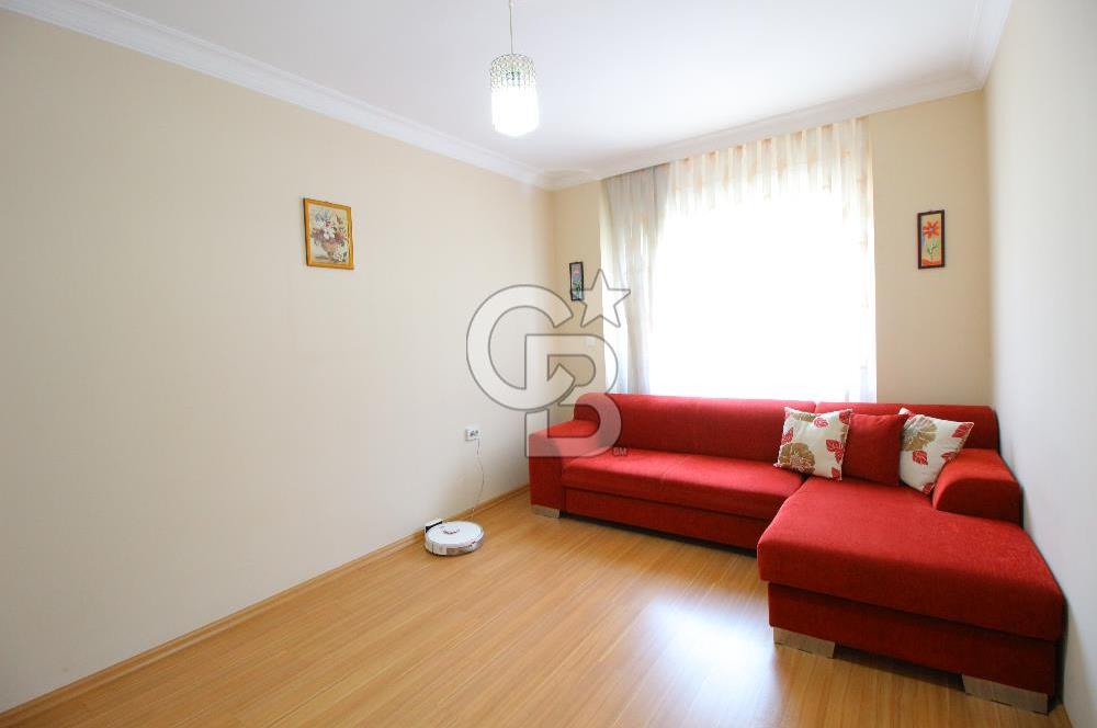 Gazi Mahallesinde 140 m2 Mükemmel Konumda 3+1 Satılık Daire