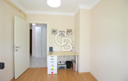 Gazi Mahallesinde 140 m2 Mükemmel Konumda 3+1 Satılık Daire