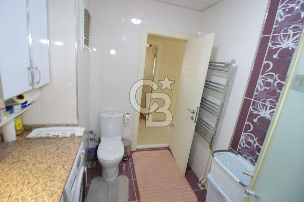 Gazi Mahallesinde 140 m2 Mükemmel Konumda 3+1 Satılık Daire