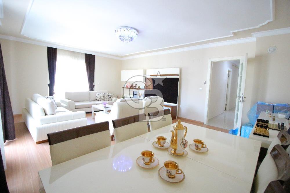 Gazi Mahallesinde 140 m2 Mükemmel Konumda 3+1 Satılık Daire