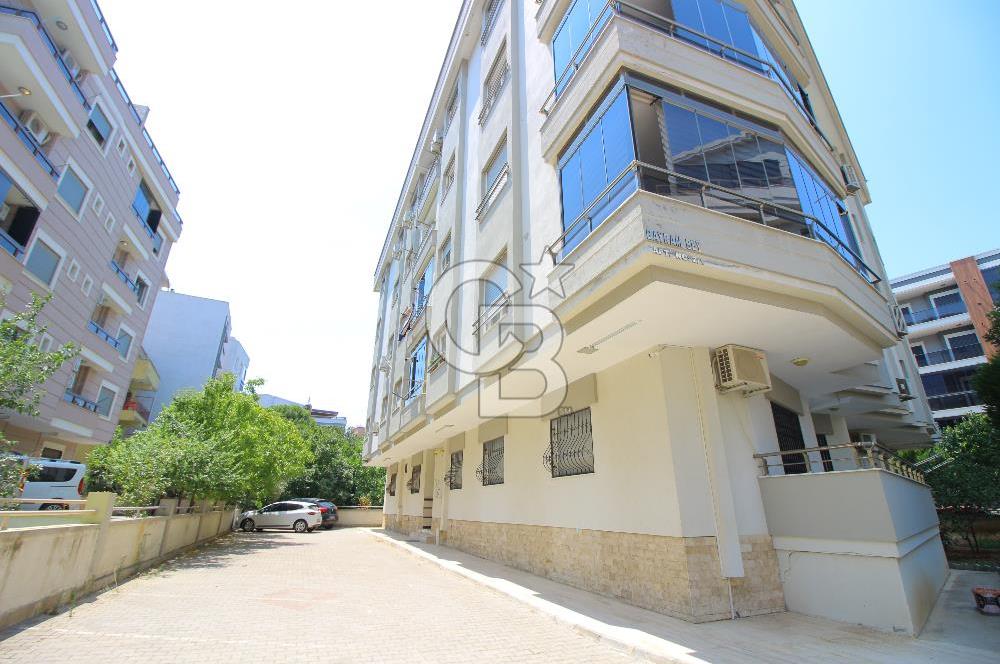 Gazi Mahallesinde 140 m2 Mükemmel Konumda 3+1 Satılık Daire