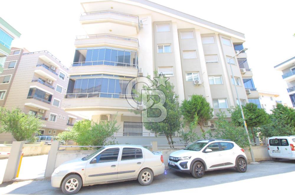 Gazi Mahallesinde 140 m2 Mükemmel Konumda 3+1 Satılık Daire
