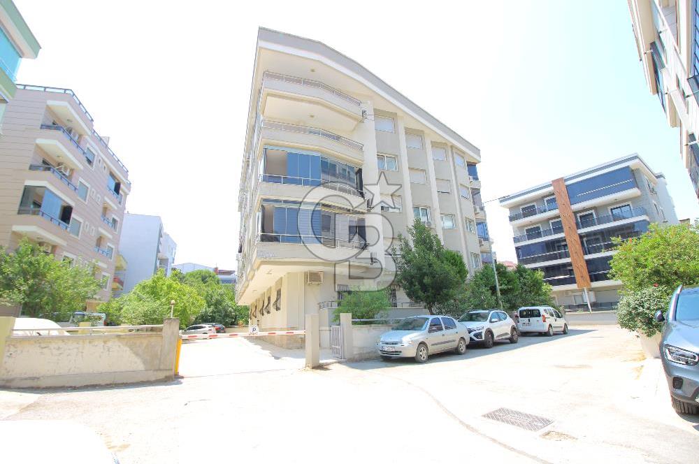 Gazi Mahallesinde 140 m2 Mükemmel Konumda 3+1 Satılık Daire