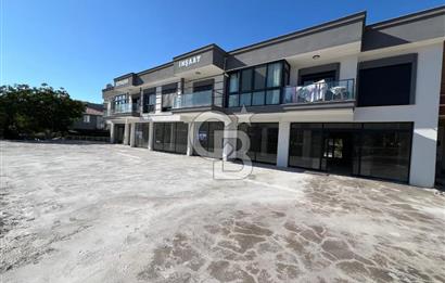 Yenifoça Gencelli'de Anayol Üzeri Satılık Dükkan