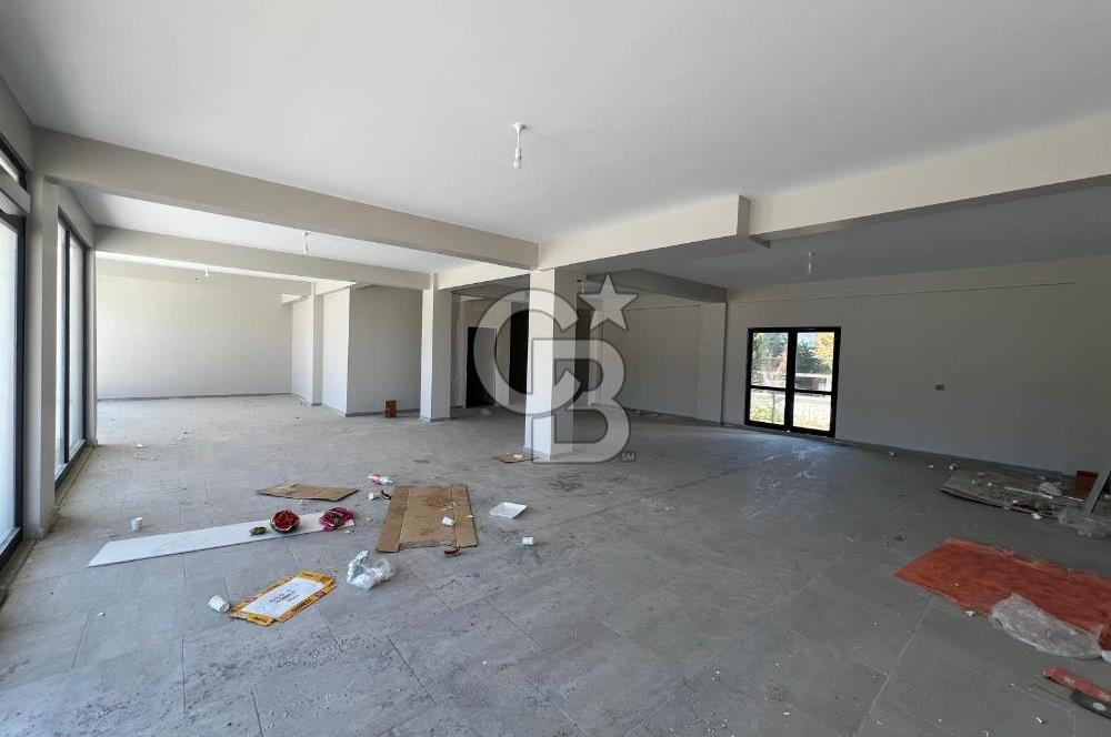 Yenifoça Gencelli'de Anayol Üzeri Kiralık Dükkan