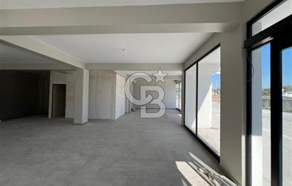 Yenifoça Gencelli'de Anayol Üzeri Kiralık Dükkan
