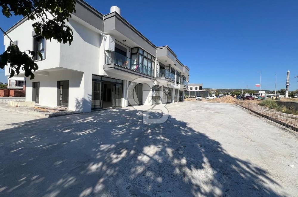 Yenifoça Gencelli'de Anayol Üzeri Kiralık Dükkan