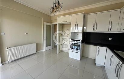 Foça Hacıveli Mah. Ana Cadde Üzerinde Kiralık 3+1 Daire