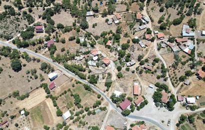 ÇANAKKALE MERKEZ SALİHLER KÖYÜNDE SATILIK KÖY İÇİ İMARLI ARSA