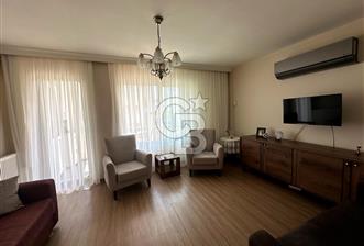 Bostanlı'nın Merkezinde 3+1 Satılık Daire