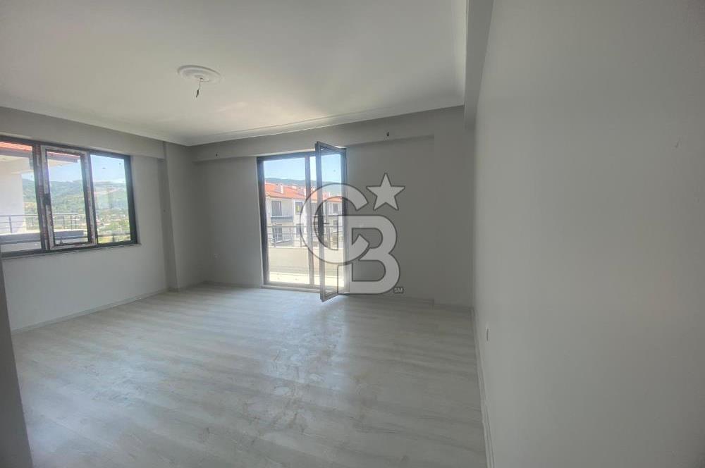 YALOVA ALTINOVA KAYTAZDERE LÜKS HAVUZLU SİTEDE 95 M2 2+1 DAİRE