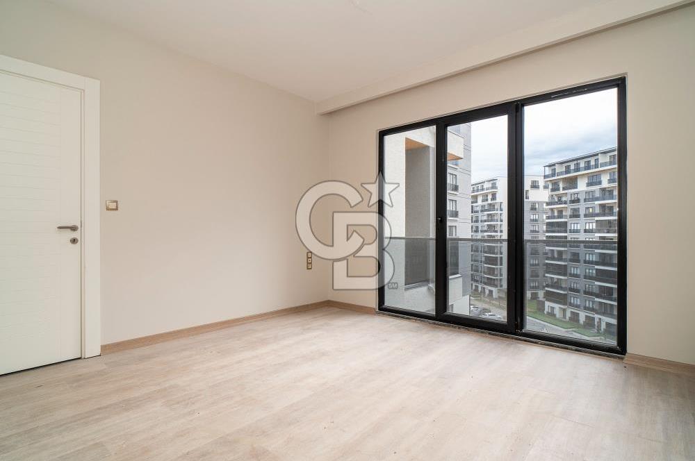 ÖZLEM 1 SİTESİNDE KİRALIK ARAKAT DAİRE