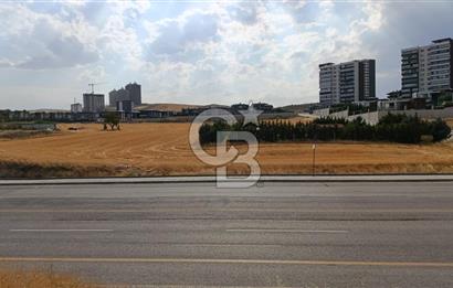 YENİ BAĞLICA'DA MERKEZİ KONUMDA CADDE ÜZERİ SATILIK VİLLA 