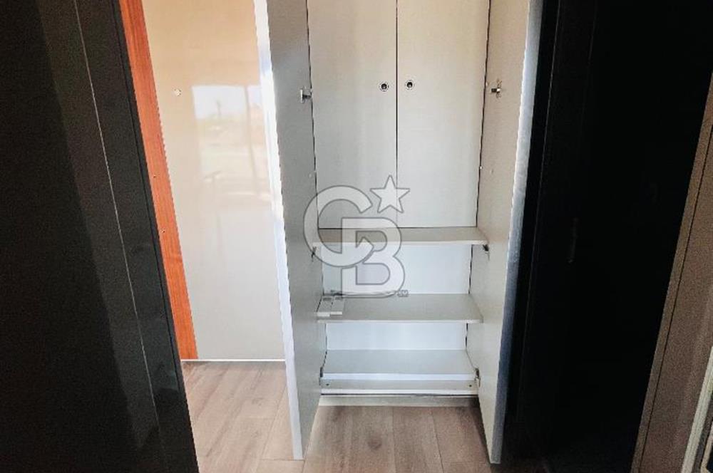 Güzelbahçe Yunusoğlu Sahil Sitesi’nde Modern 1+1