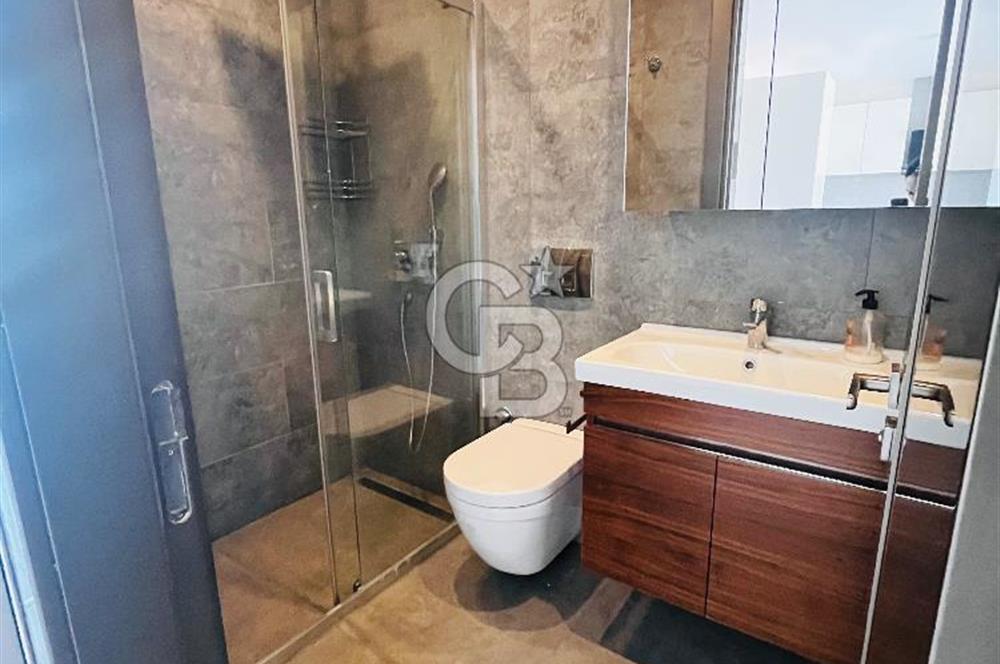Güzelbahçe Yunusoğlu Sahil Sitesi’nde Modern 1+1