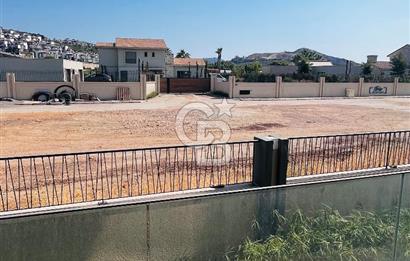Güzelbahçe Yunusoğlu Sahil Sitesi’nde Modern 1+1