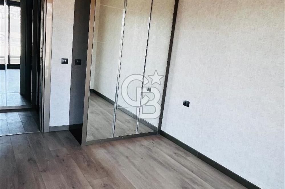 Güzelbahçe Yunusoğlu Sahil Sitesi’nde Modern 1+1