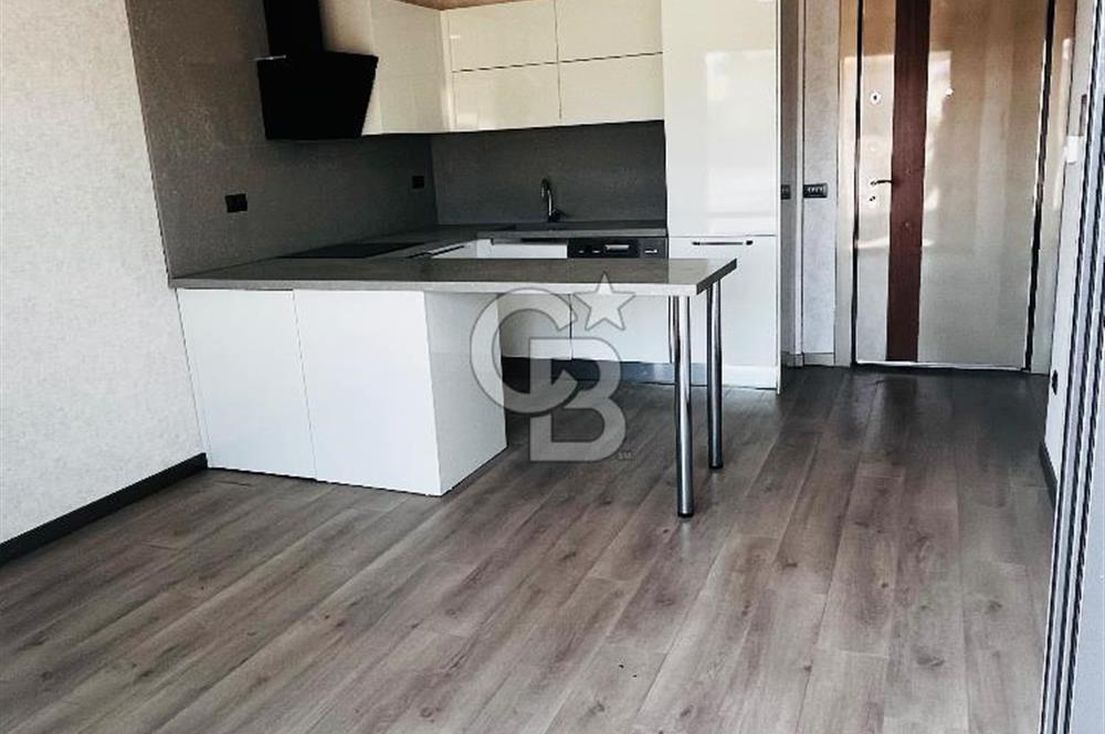 Güzelbahçe Yunusoğlu Sahil Sitesi’nde Modern 1+1