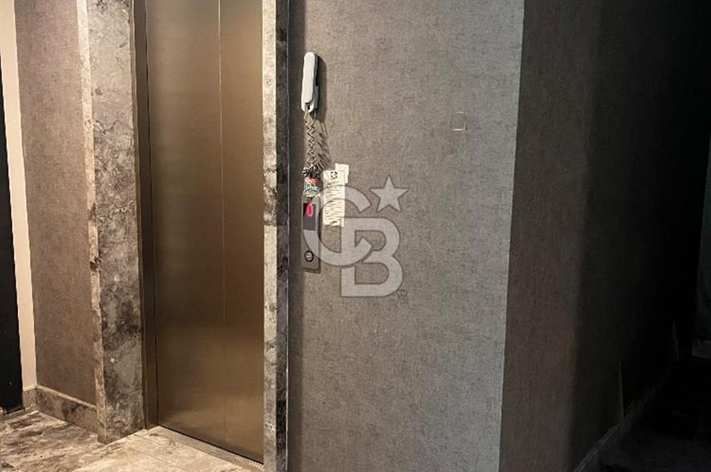 Güzelbahçe Yunusoğlu Sahil Sitesi’nde Modern 1+1