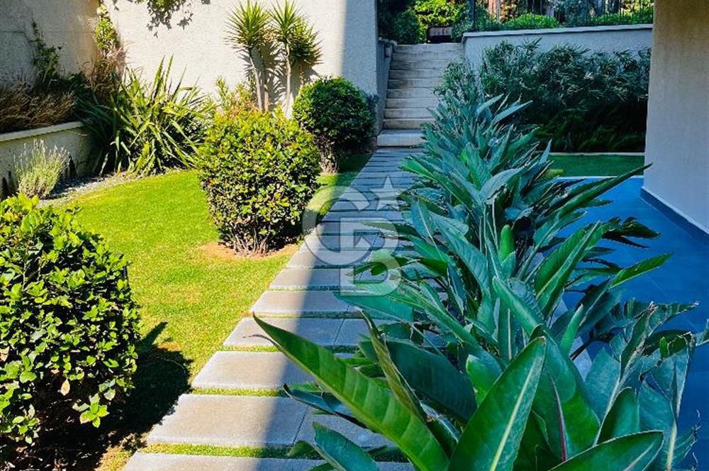 Güzelbahçe Yunusoğlu Sahil Sitesi’nde Modern 1+1
