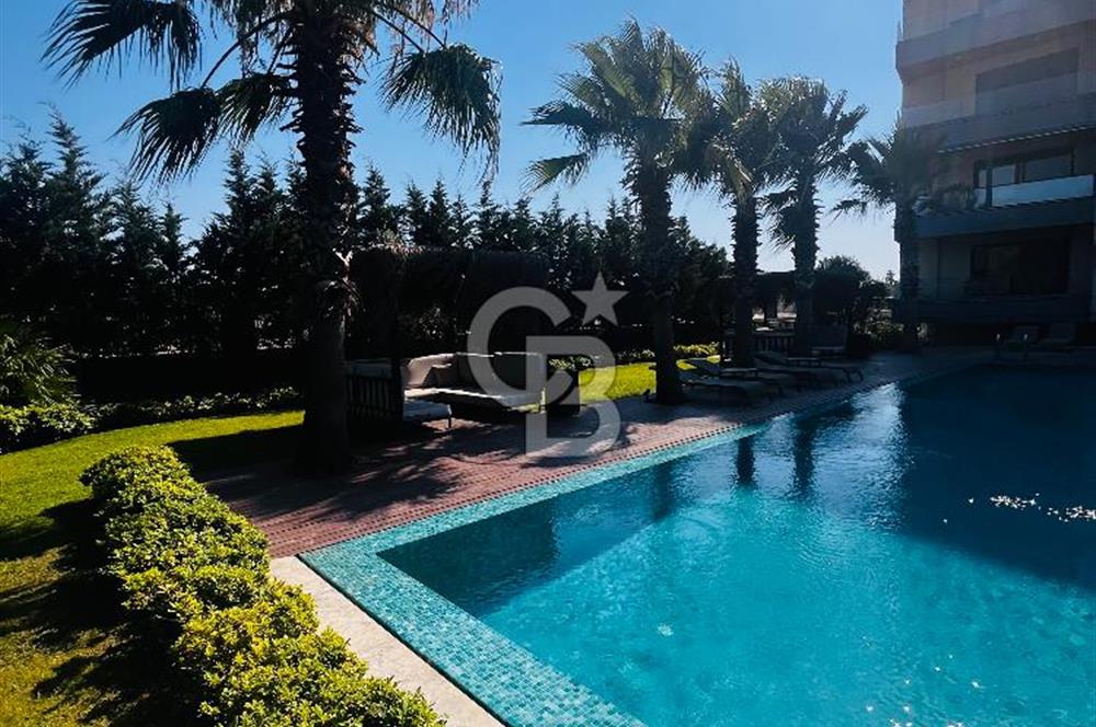 Güzelbahçe Yunusoğlu Sahil Sitesi’nde Modern 1+1
