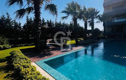 Güzelbahçe Yunusoğlu Sahil Sitesi’nde Modern 1+1
