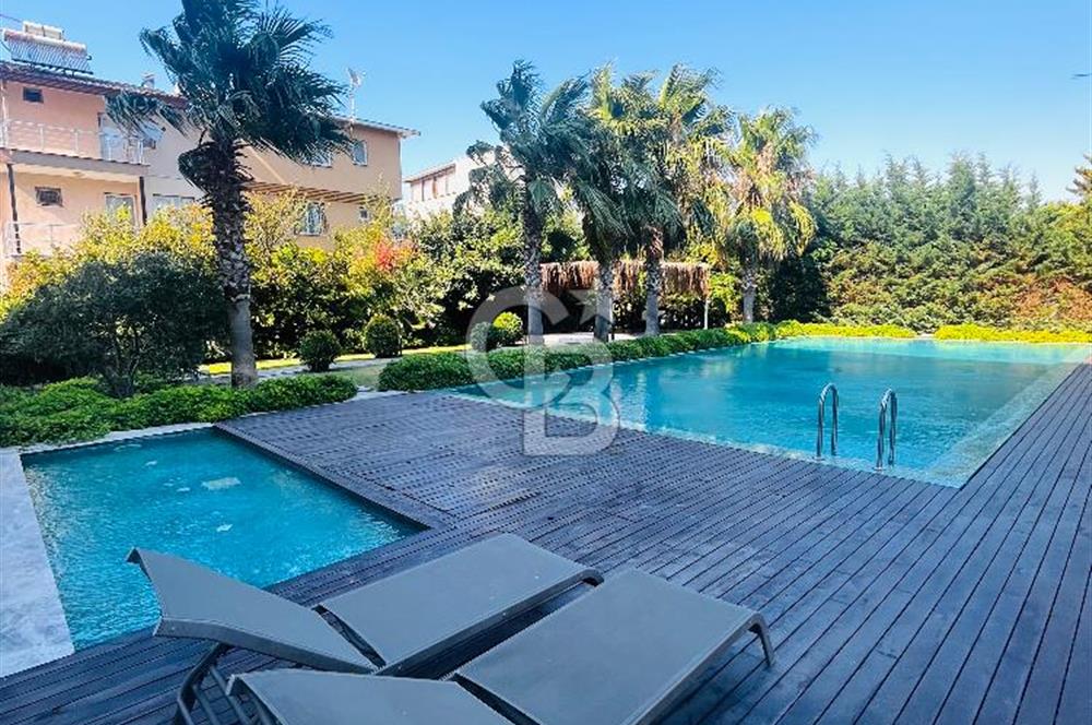 Güzelbahçe Yunusoğlu Sahil Sitesi’nde Modern 1+1
